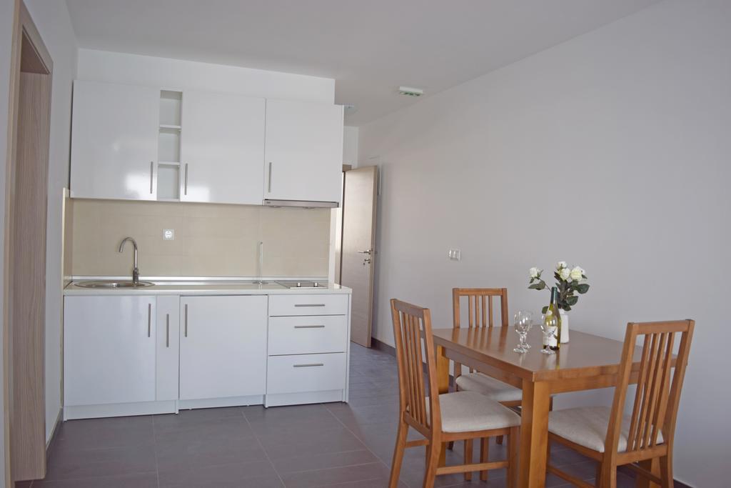 פודסטראנה Apartments King מראה חיצוני תמונה