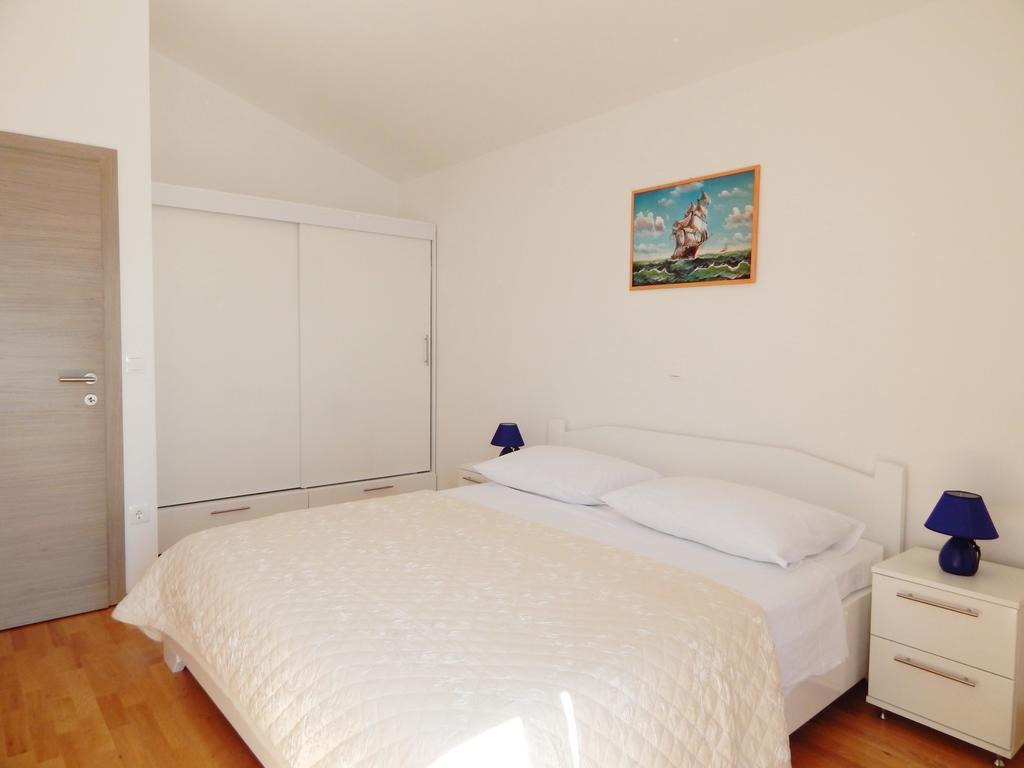 פודסטראנה Apartments King מראה חיצוני תמונה